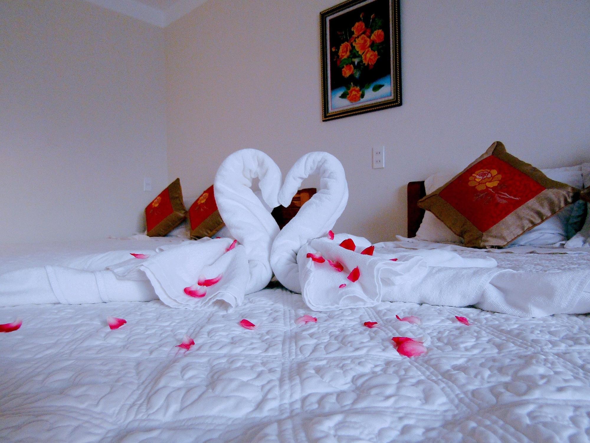 Hoang Dat Hotel Донгхой Екстер'єр фото